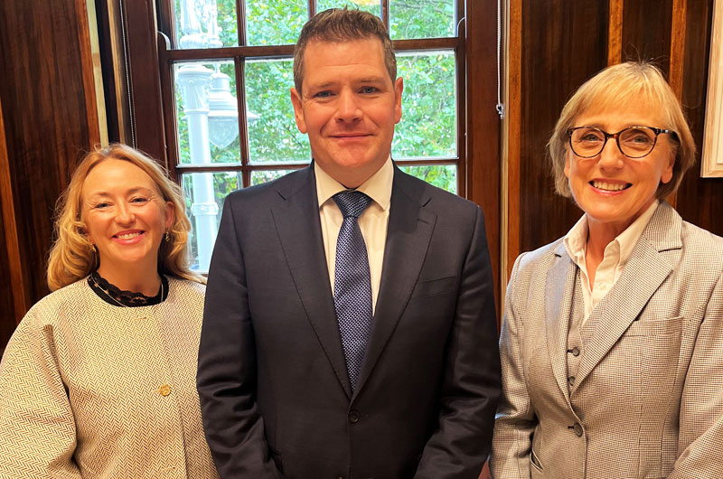 Catherine Flanagan, CEO AVEA, Peter Burke TD, Minister for Enterprise, Tourism & Employment, Anne O’Donoghue, Chair AVEA,