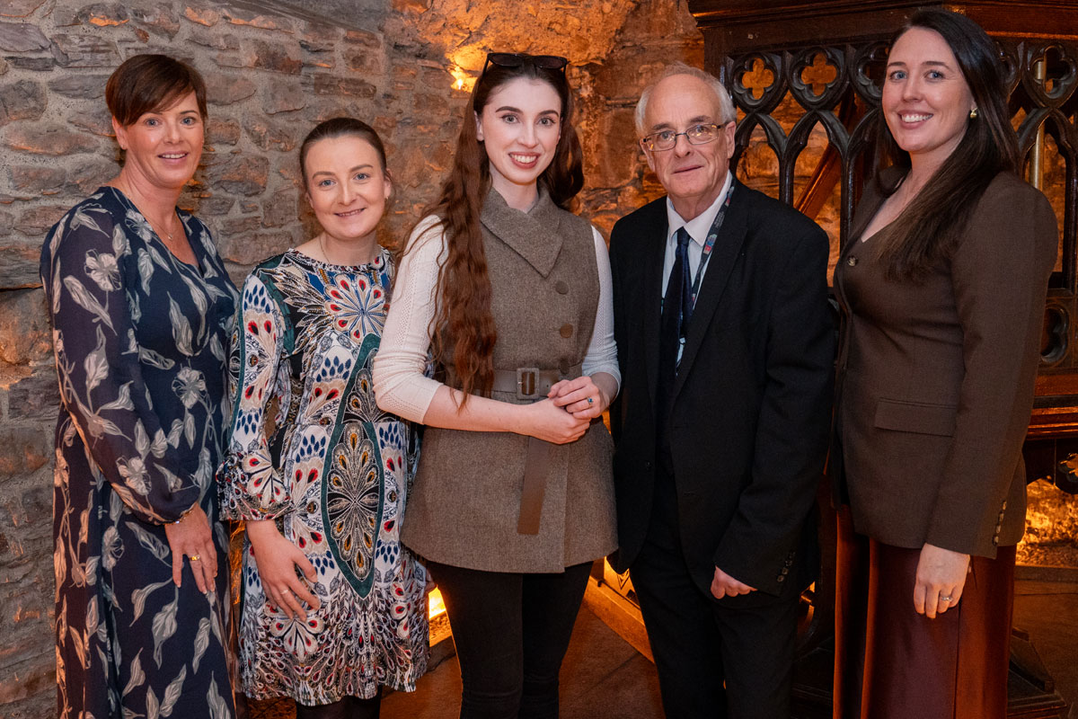 AVEAconf25-SundaySupper-24