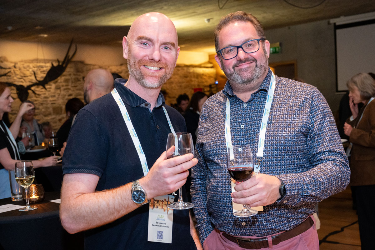 AVEAconf25-SundaySupper-27