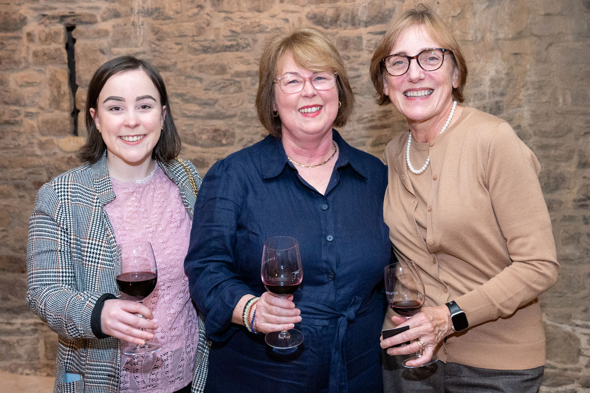 AVEAconf25-SundaySupper-30